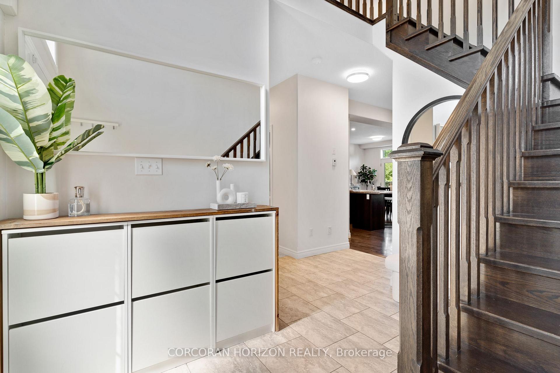 Photo 6 of 135 Broadoaks Drive, Cambridge, Little's Corners — HOMEH