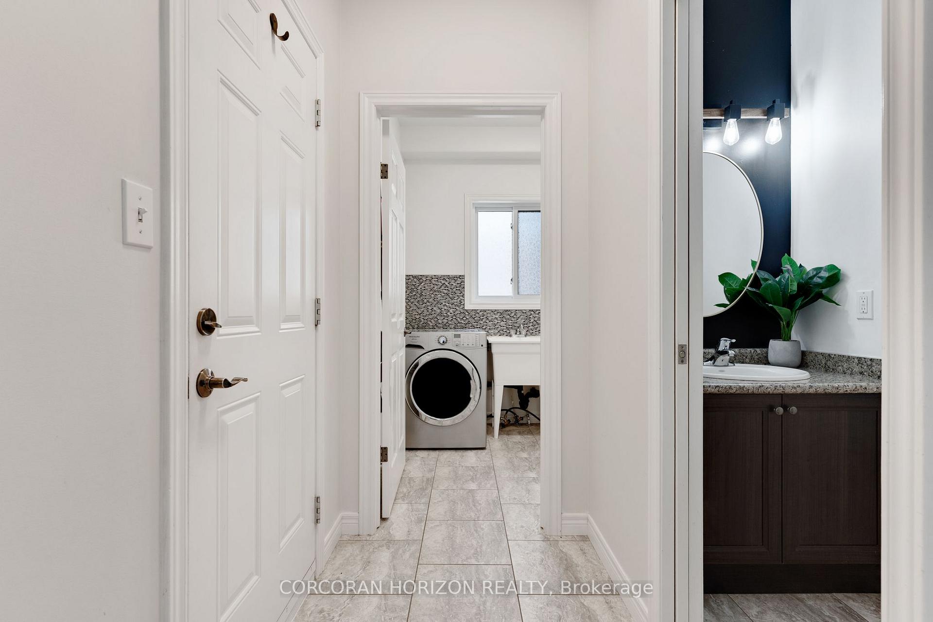 Photo 7 of 135 Broadoaks Drive, Cambridge, Little's Corners — HOMEH