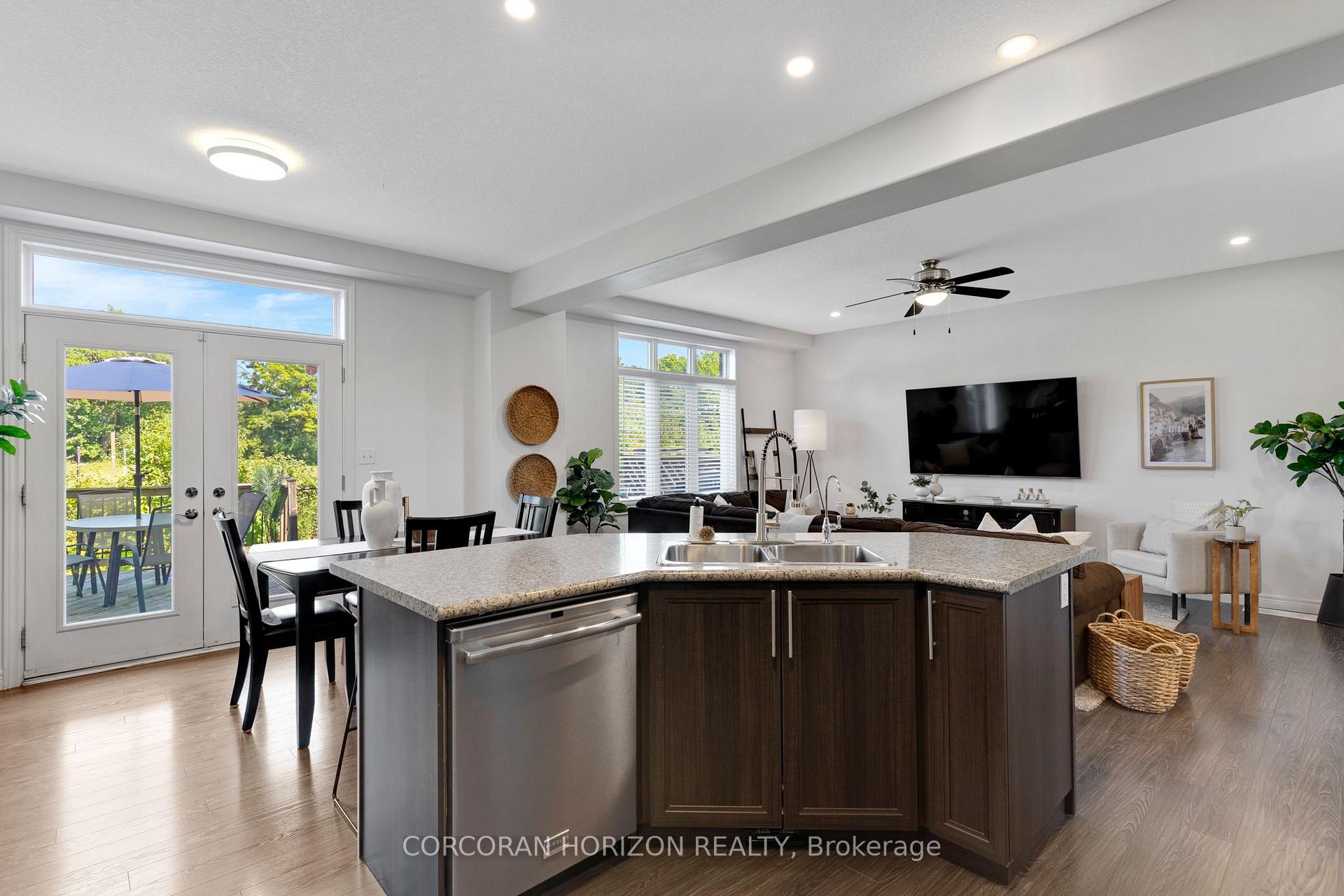 Photo 20 of 135 Broadoaks Drive, Cambridge, Little's Corners — HOMEH