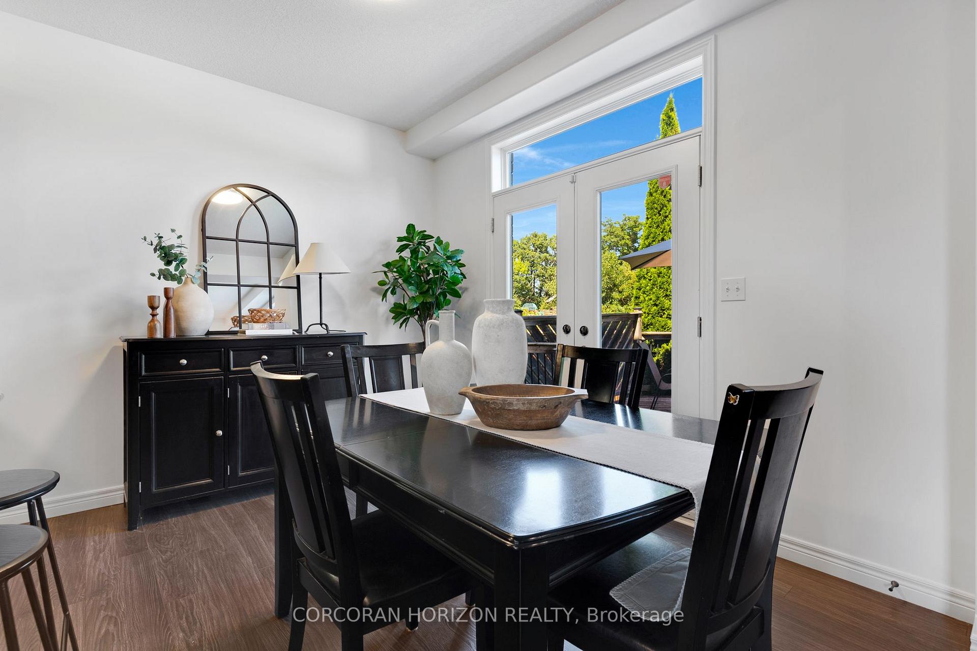 Photo 21 of 135 Broadoaks Drive, Cambridge, Little's Corners — HOMEH