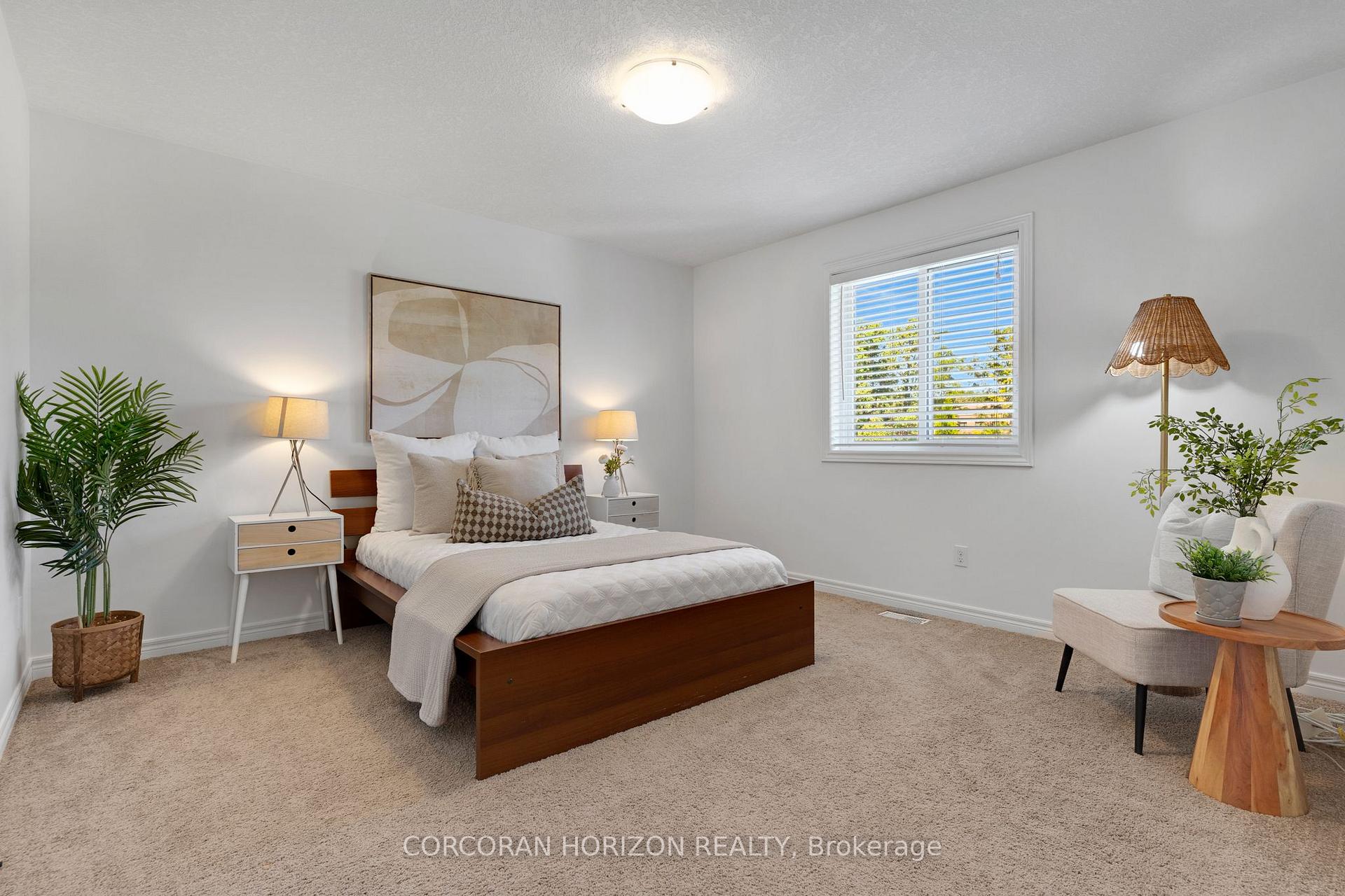 Photo 31 of 135 Broadoaks Drive, Cambridge, Little's Corners — HOMEH