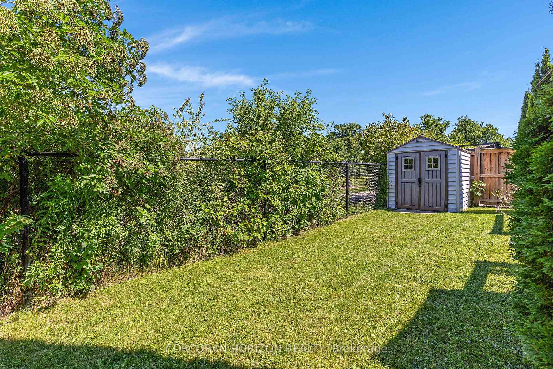 Photo 49 of 135 Broadoaks Drive, Cambridge, Little's Corners — HOMEH