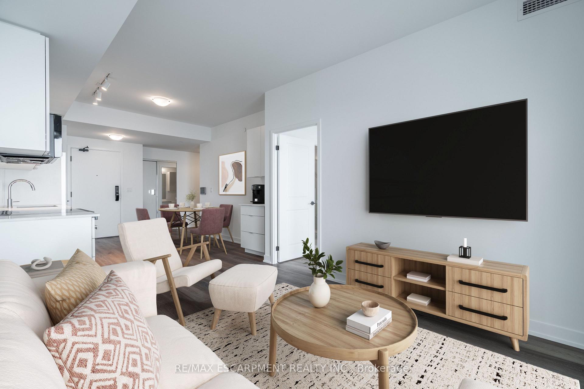 Photo 14 of Unit 707, 2075 Lakeshore Road, Burlington, Brant — HOMEH