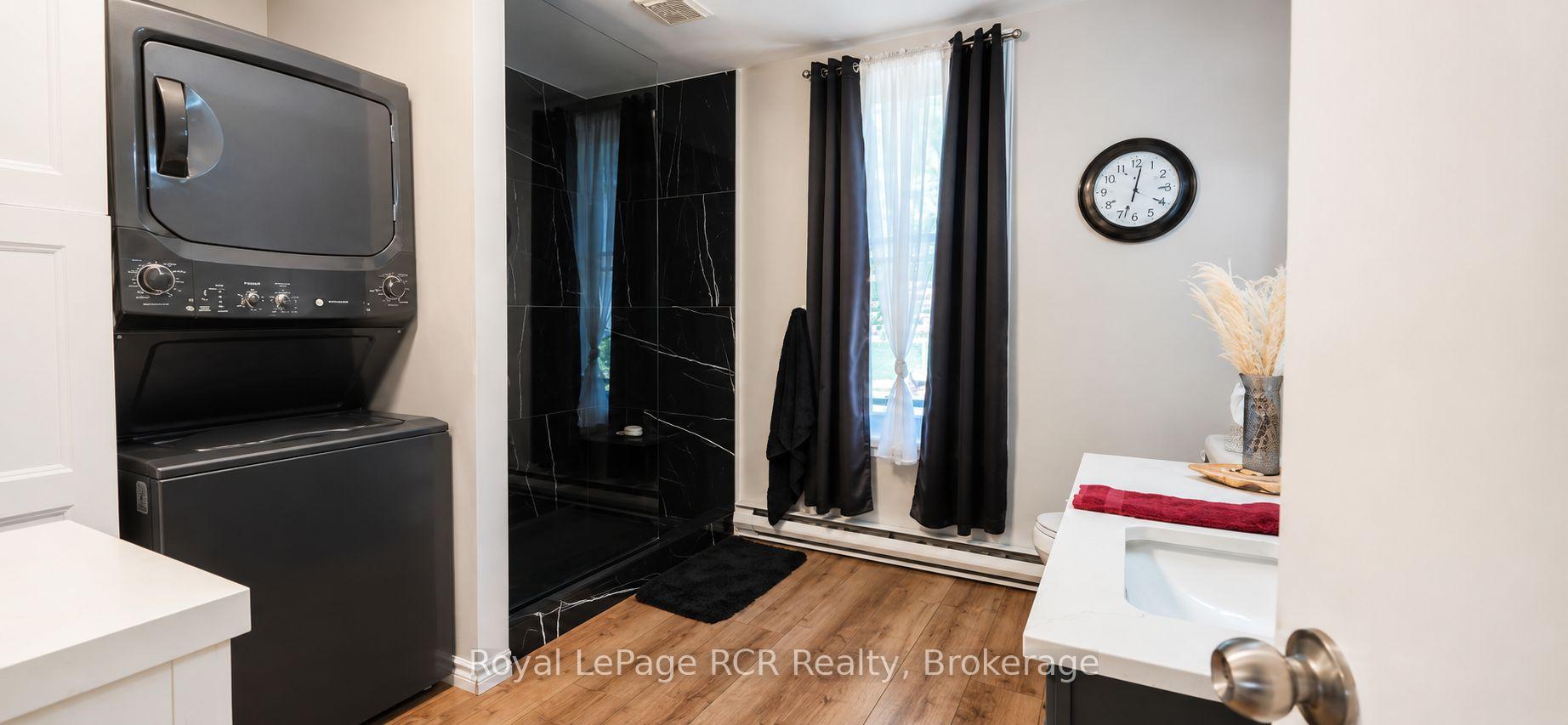 Photo 10 of 526 Alice Street, North Huron, Wingham — HOMEH
