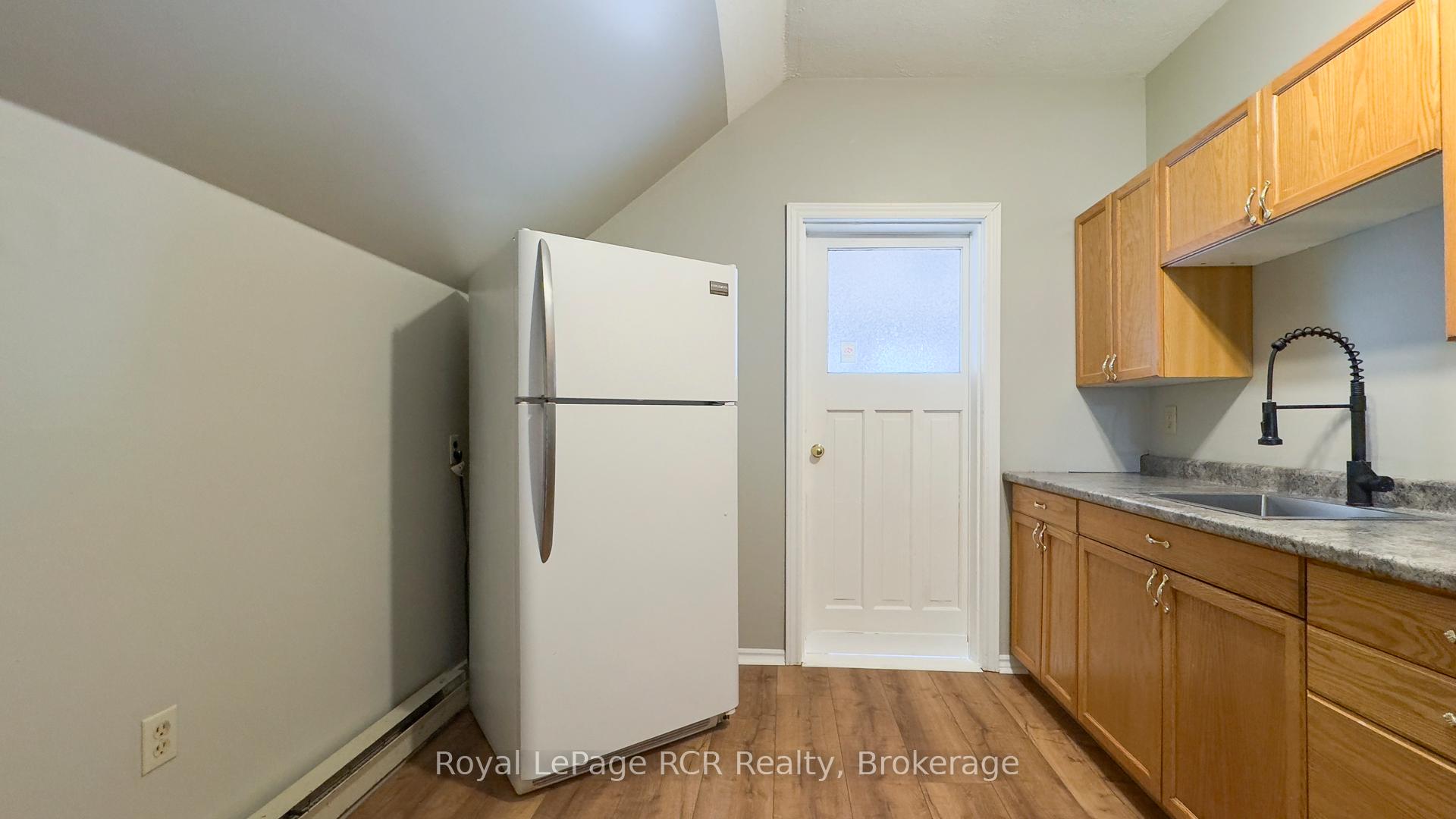 Photo 16 of 526 Alice Street, North Huron, Wingham — HOMEH