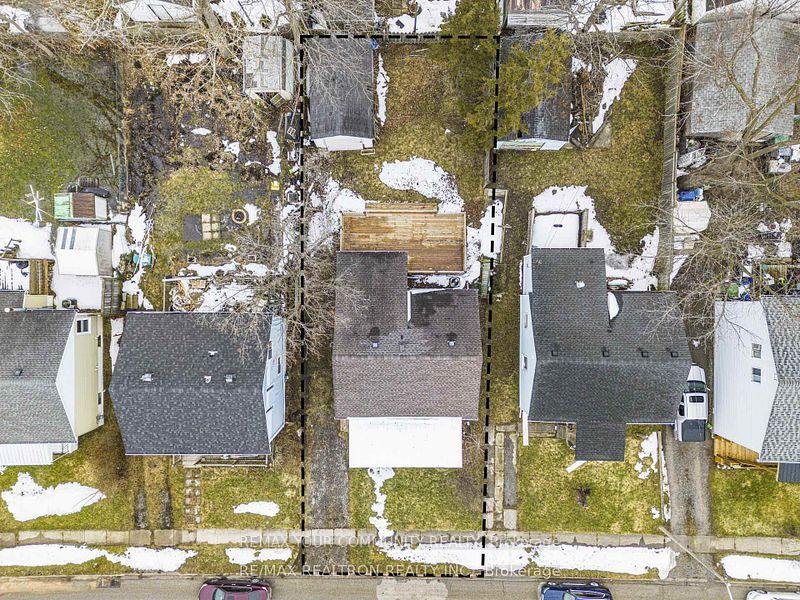 Photo 27 of 6167 Skinner Street, Niagara Falls, Arad/Fallsview — HOMEH