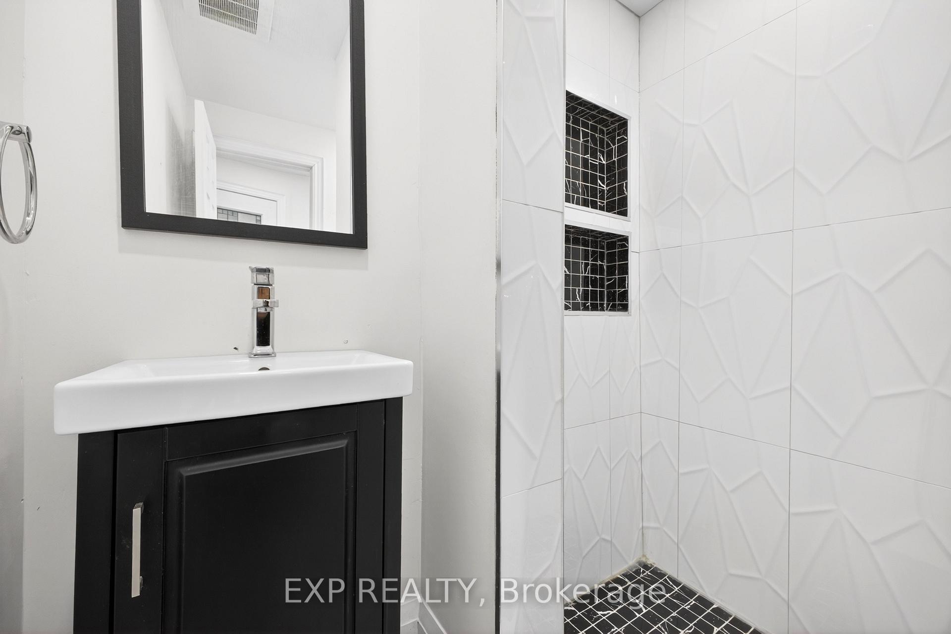 Photo 9 of 6564 Level Avenue, Niagara Falls, Dorchester — HOMEH