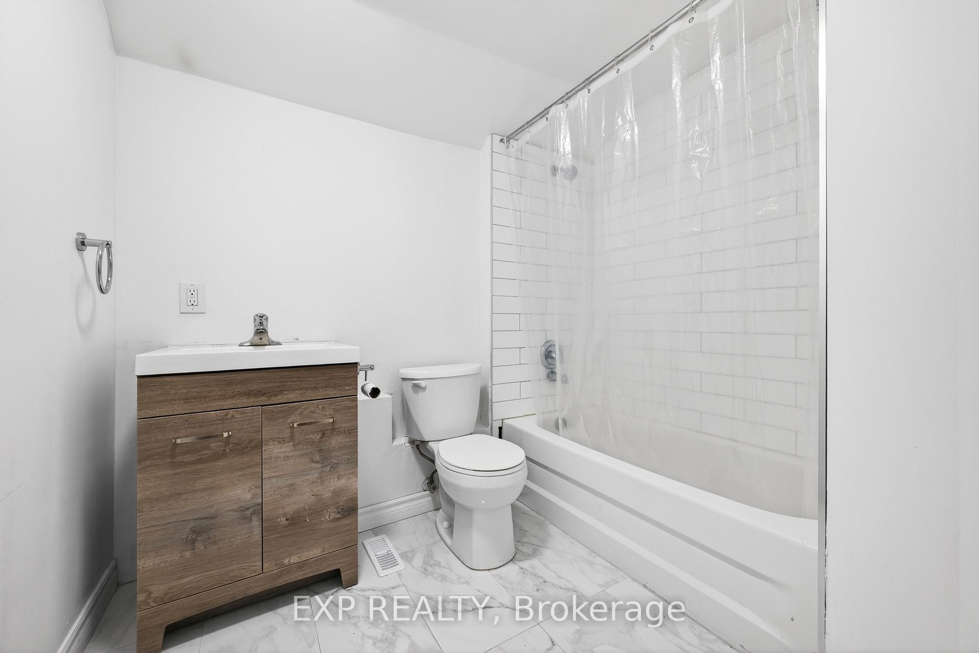 Photo 24 of 6564 Level Avenue, Niagara Falls, Dorchester — HOMEH