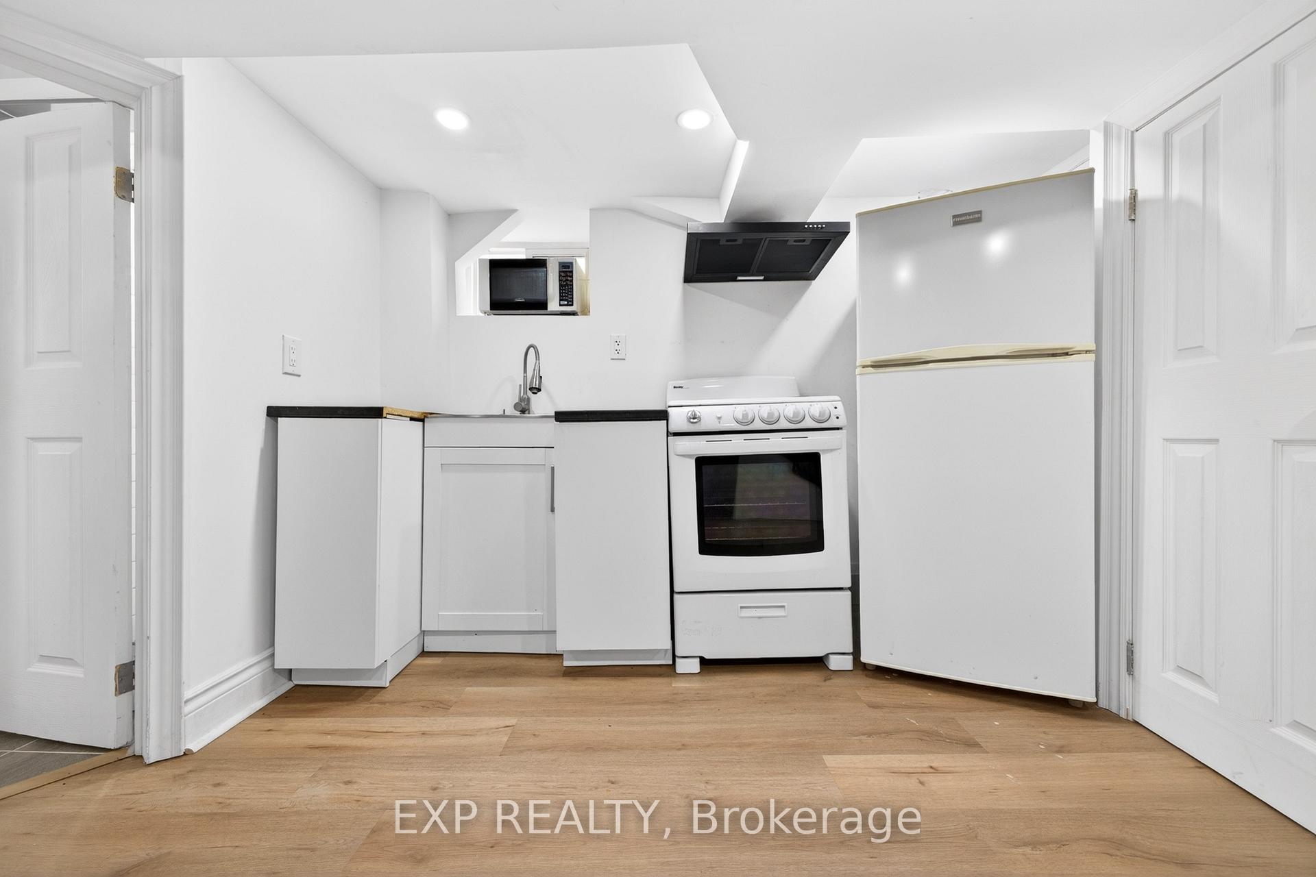 Photo 30 of 6564 Level Avenue, Niagara Falls, Dorchester — HOMEH