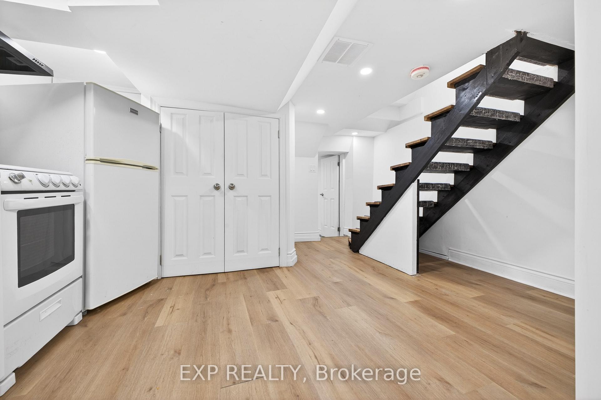 Photo 32 of 6564 Level Avenue, Niagara Falls, Dorchester — HOMEH