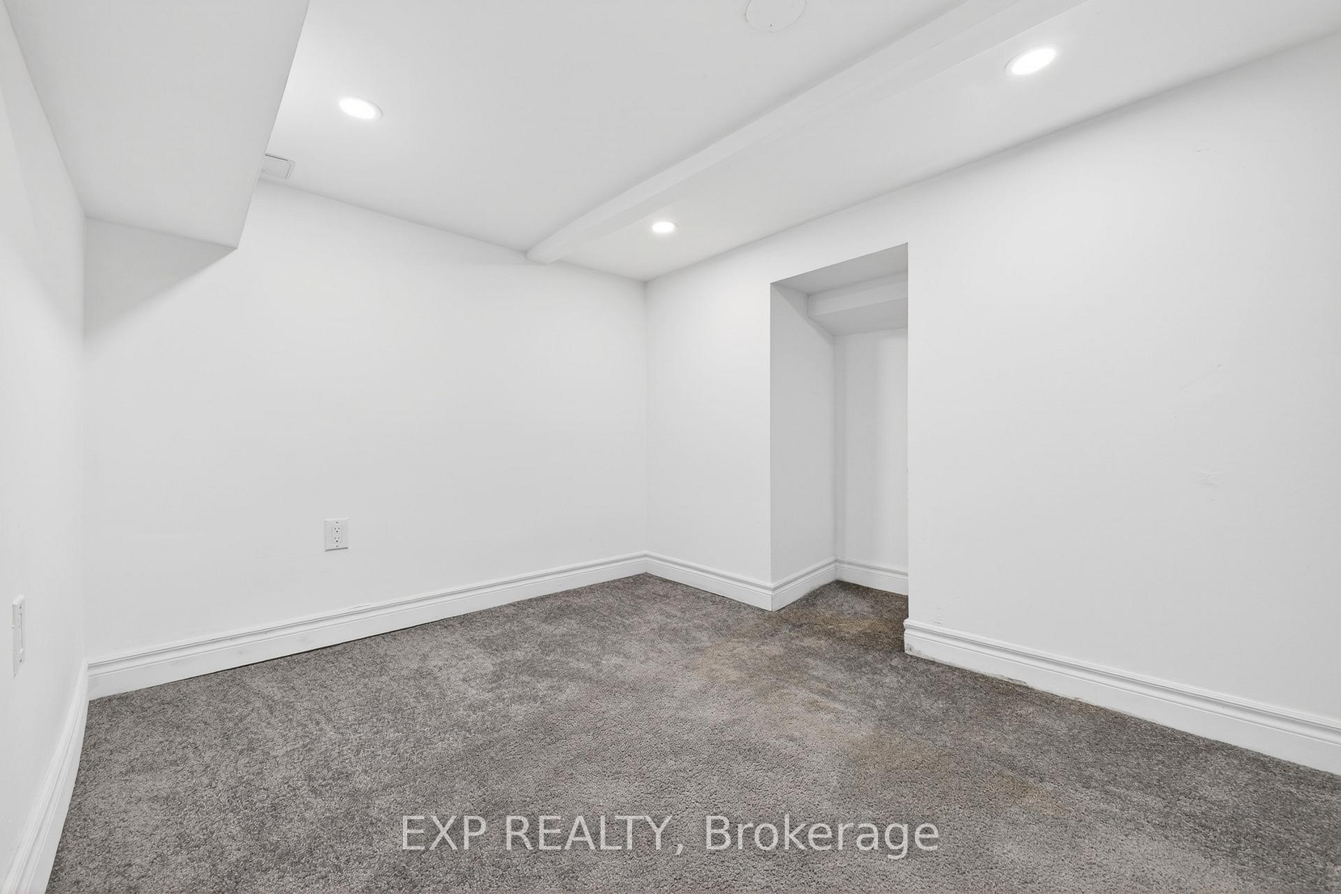 Photo 39 of 6564 Level Avenue, Niagara Falls, Dorchester — HOMEH