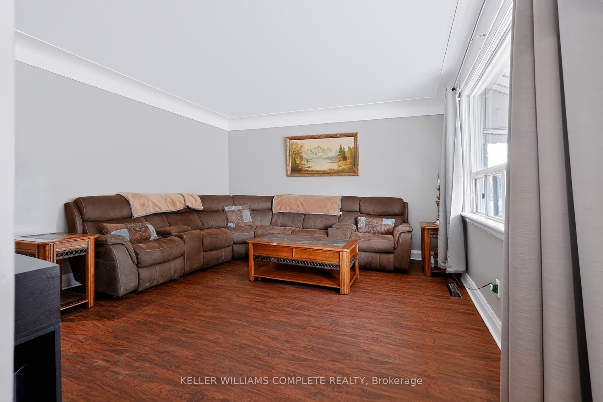 Photo 5 of 6 Seven Oaks Drive, Hamilton, Hill Park — HOMEH