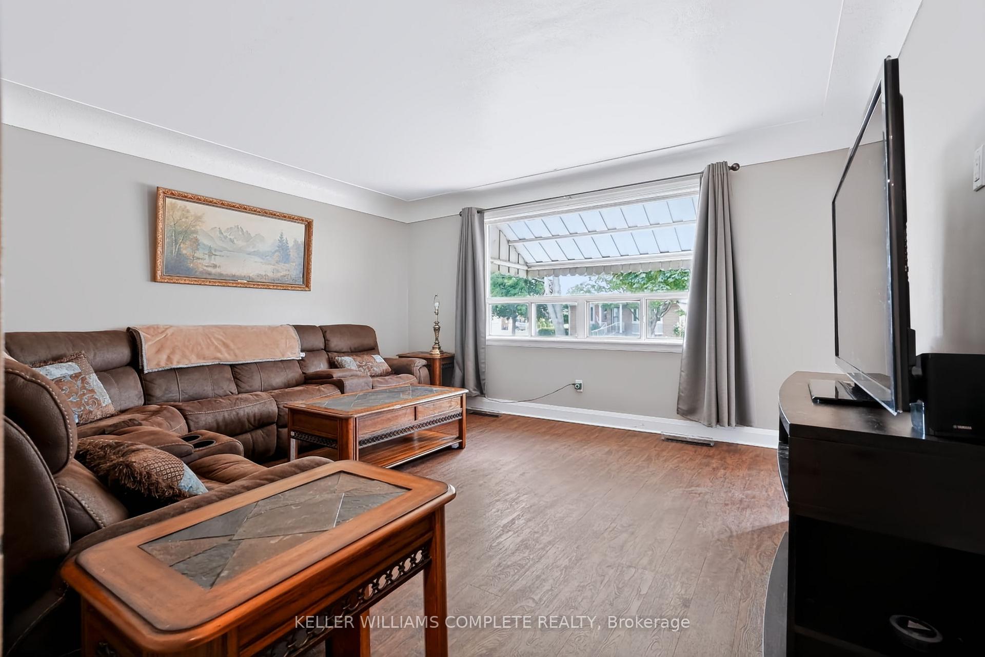 Photo 6 of 6 Seven Oaks Drive, Hamilton, Hill Park — HOMEH