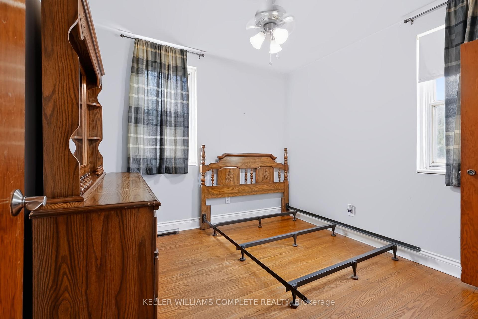 Photo 19 of 6 Seven Oaks Drive, Hamilton, Hill Park — HOMEH