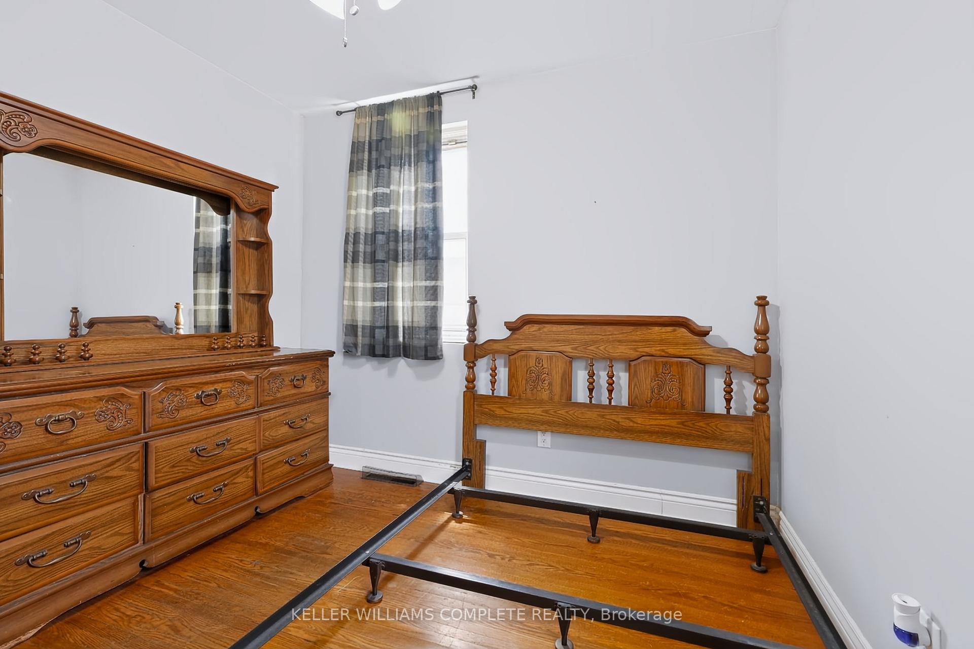 Photo 20 of 6 Seven Oaks Drive, Hamilton, Hill Park — HOMEH