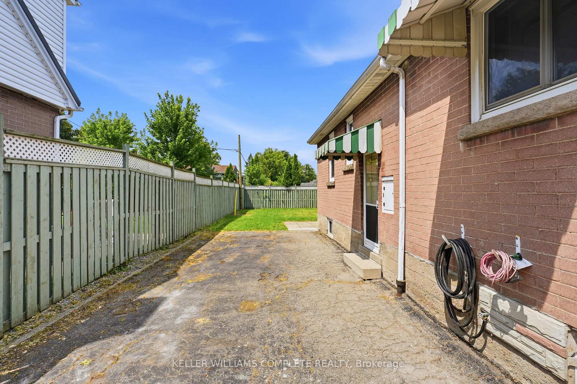 Photo 25 of 6 Seven Oaks Drive, Hamilton, Hill Park — HOMEH