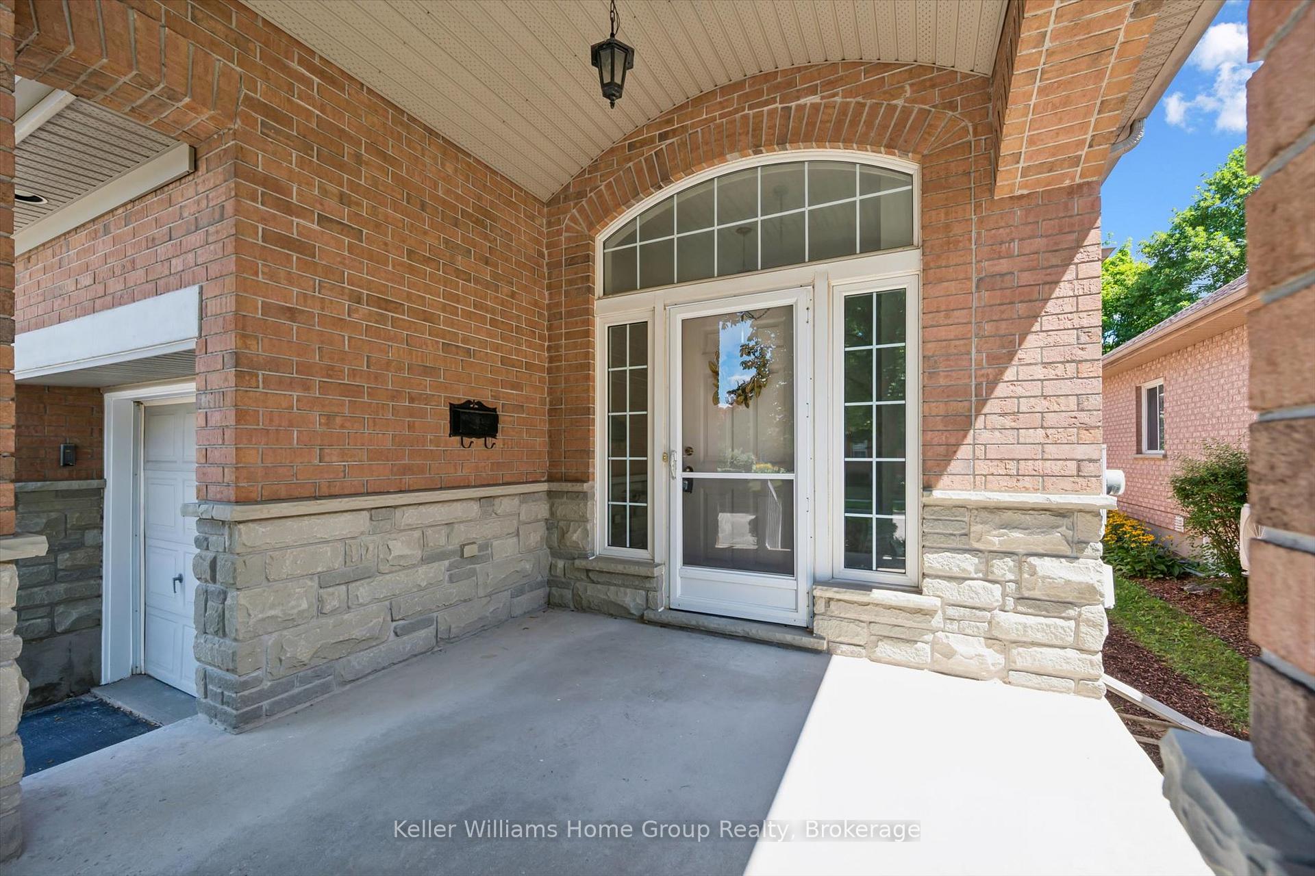 Photo 3 of 6 Parkside Drive, Guelph, Village By The Arboretum — HOMEH