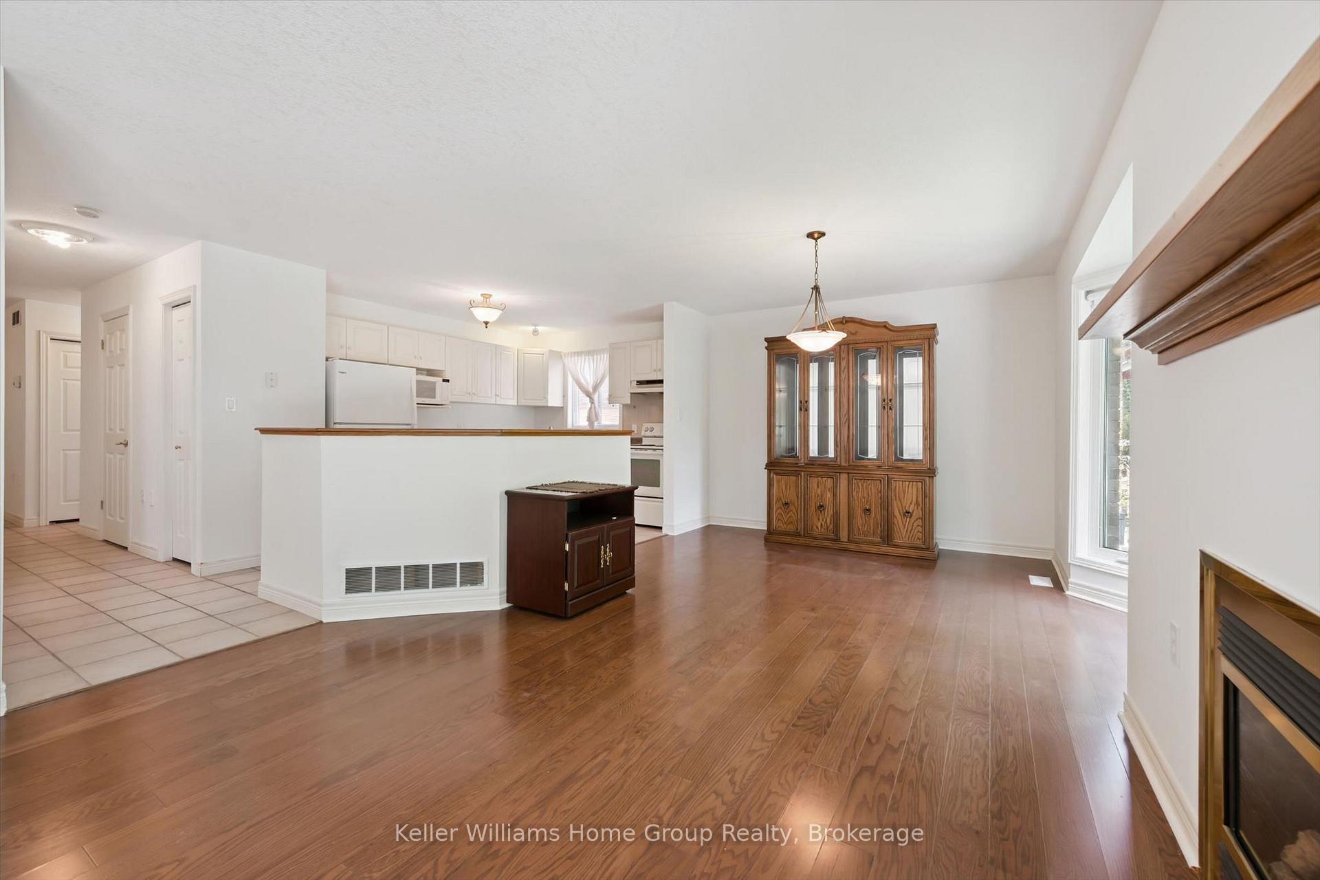 Photo 13 of 6 Parkside Drive, Guelph, Village By The Arboretum — HOMEH