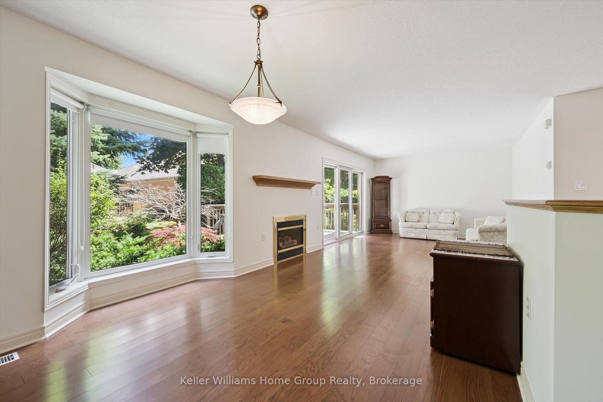 Photo 15 of 6 Parkside Drive, Guelph, Village By The Arboretum — HOMEH