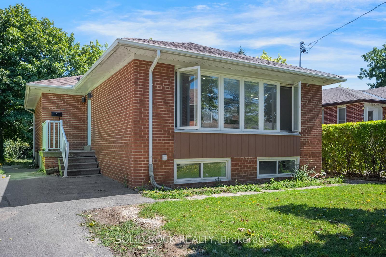 Photo 1 of 47 Brisco Street, Brampton, Brampton North — HOMEH