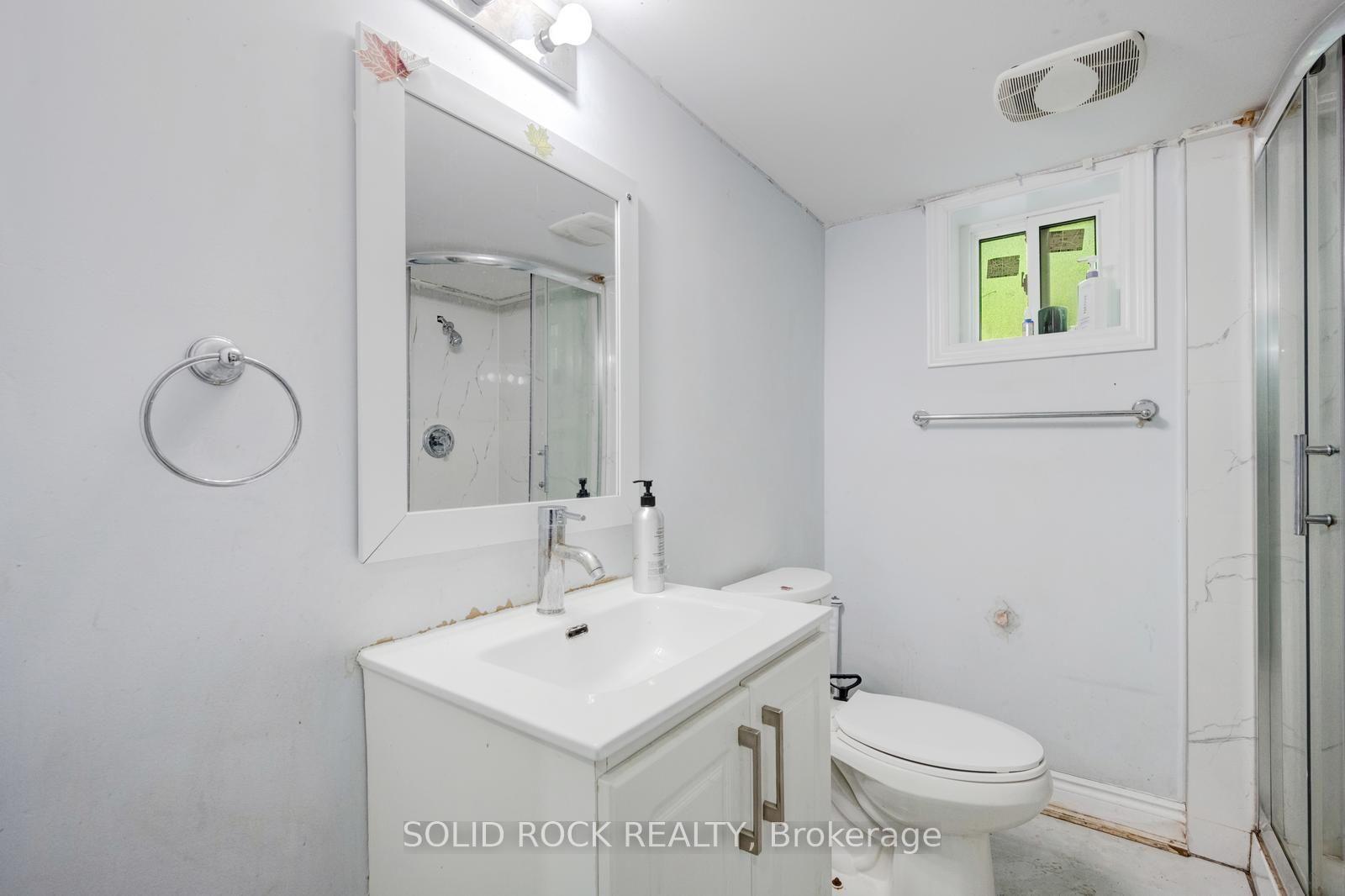 Photo 39 of 47 Brisco Street, Brampton, Brampton North — HOMEH