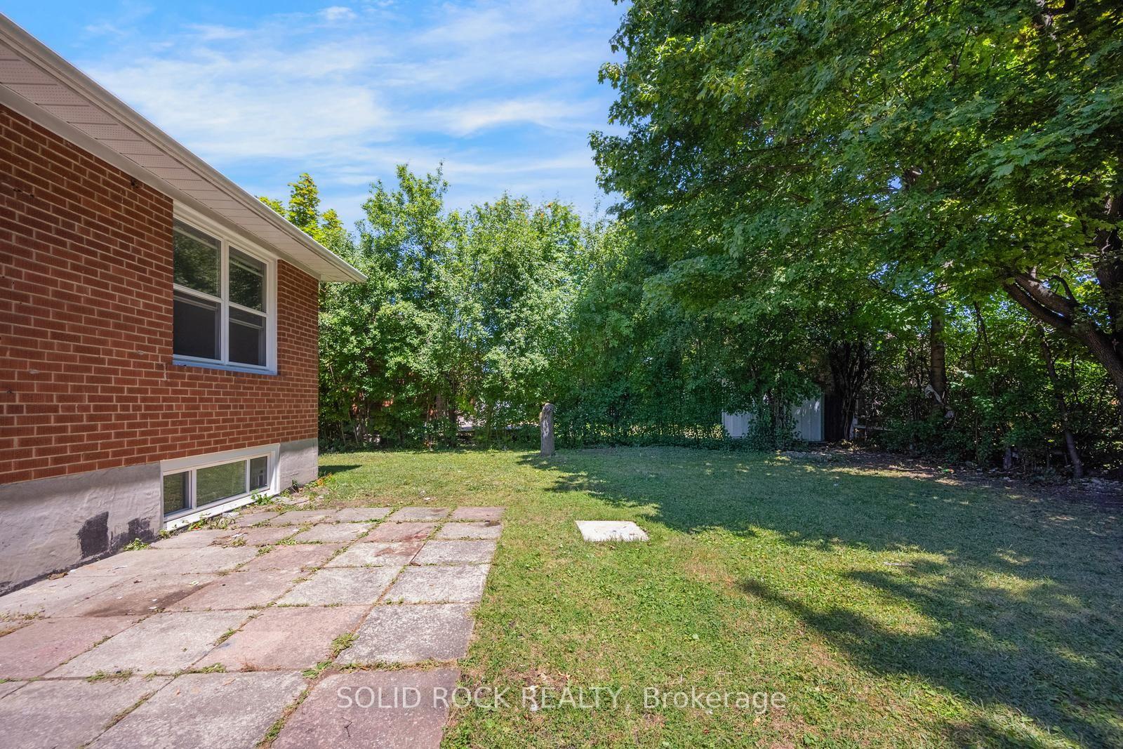 Photo 44 of 47 Brisco Street, Brampton, Brampton North — HOMEH
