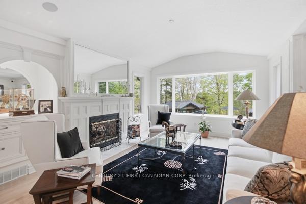 Photo 12 of 2314 Lime Kiln Drive, London, South B — HOMEH