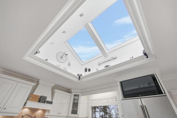 Photo 15 of 2314 Lime Kiln Drive, London, South B — HOMEH