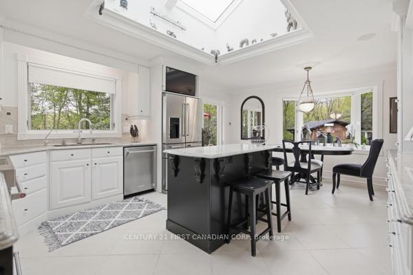 Photo 16 of 2314 Lime Kiln Drive, London, South B — HOMEH