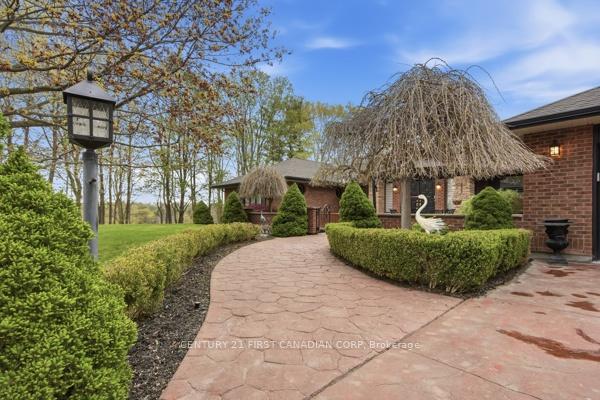 Photo 47 of 2314 Lime Kiln Drive, London, South B — HOMEH