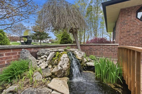 Photo 48 of 2314 Lime Kiln Drive, London, South B — HOMEH