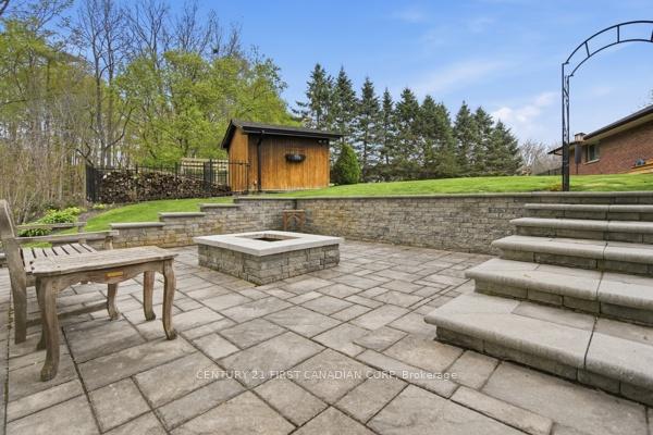 Photo 50 of 2314 Lime Kiln Drive, London, South B — HOMEH