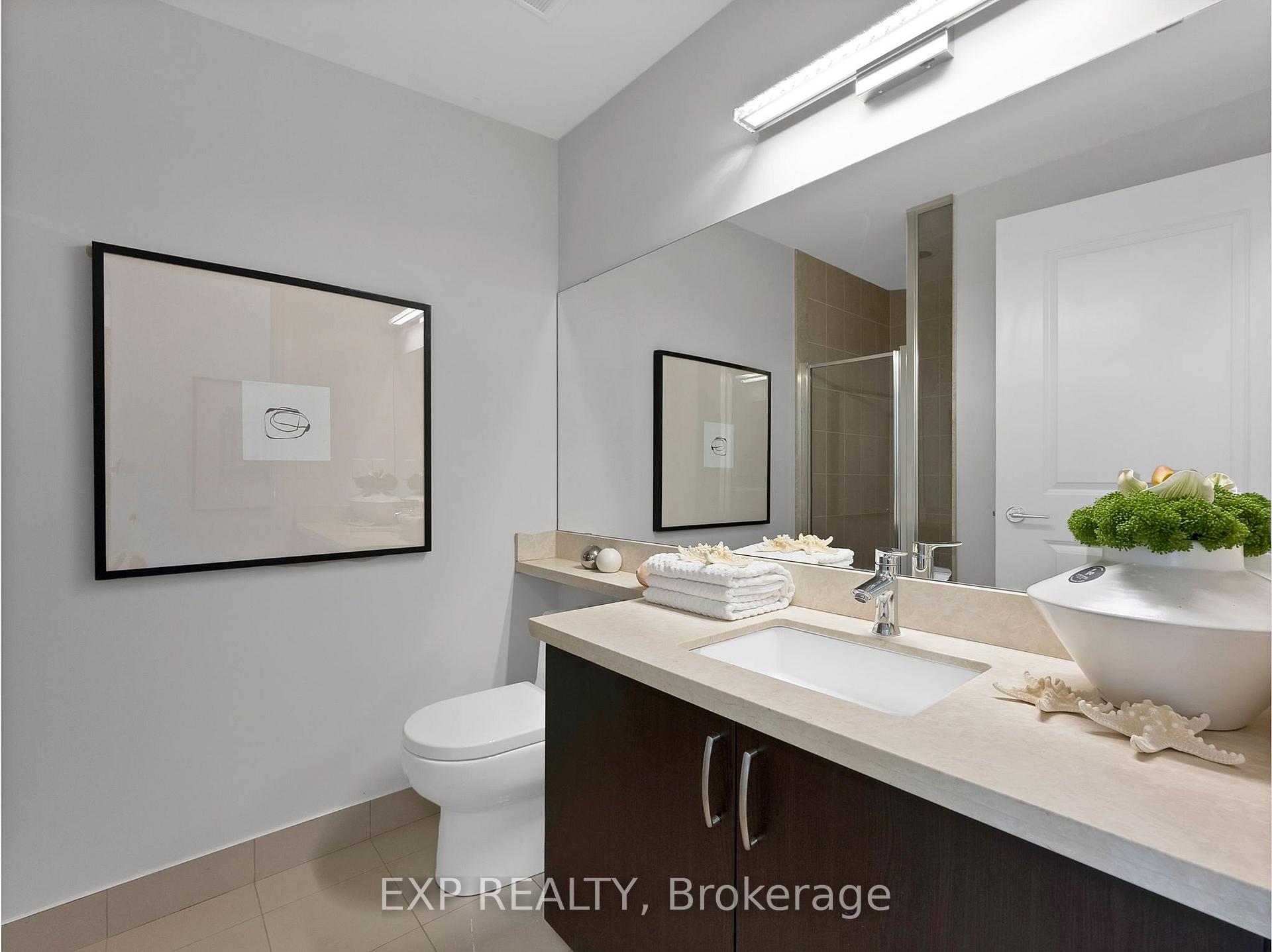 Photo 4 of Unit 1004, 131 Upper Duke Crescent, Markham, Unionville — HOMEH
