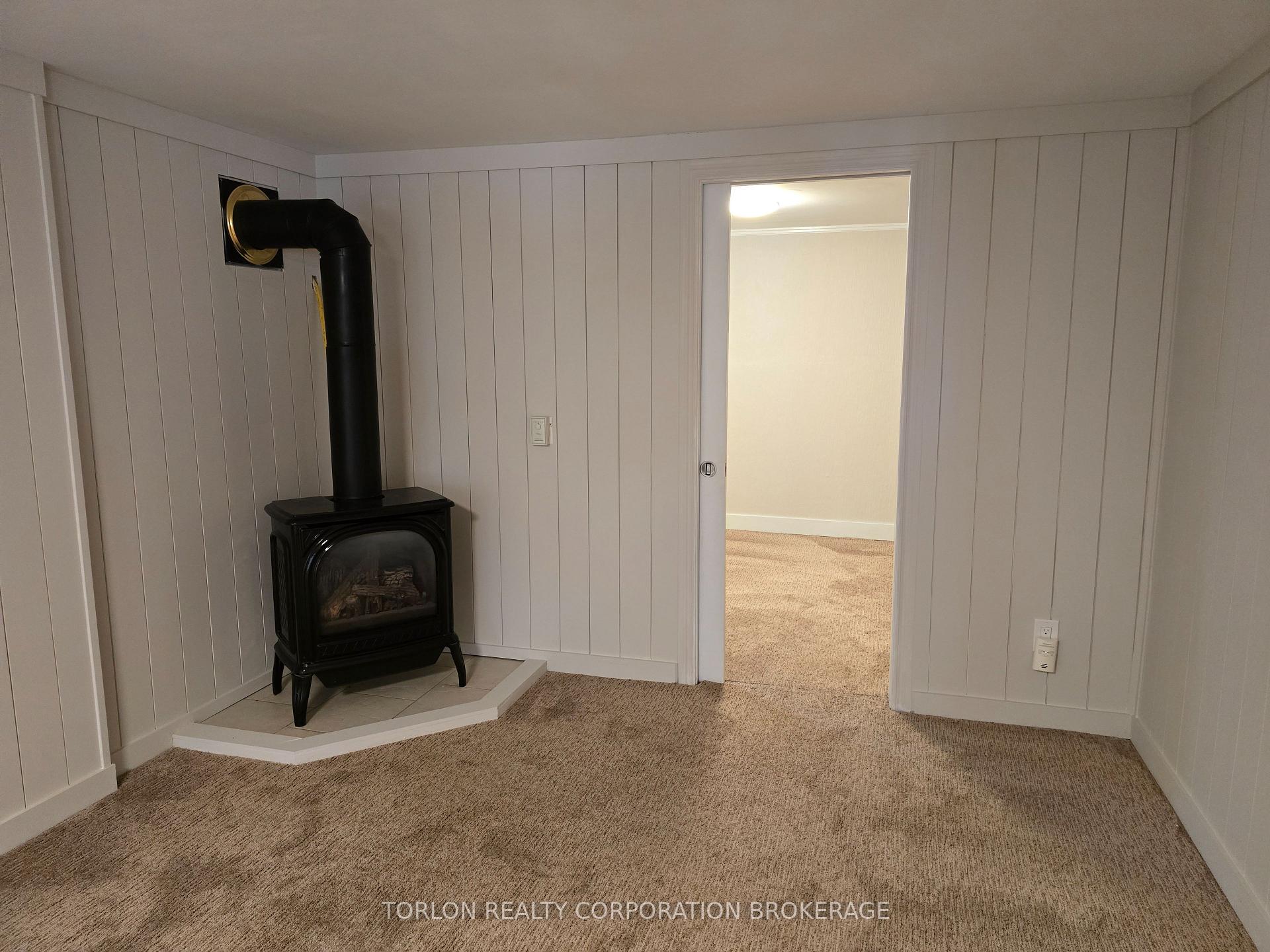 Photo 20 of Unit Basement, 33 Browning Trail, Barrie, Letitia Heights — HOMEH