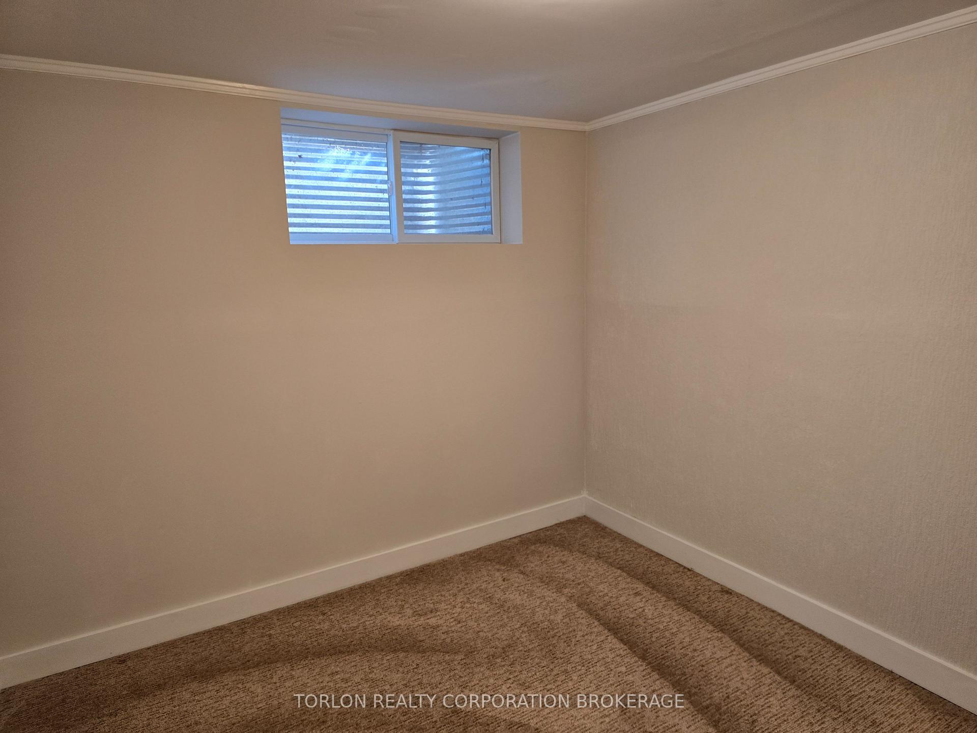 Photo 26 of Unit Basement, 33 Browning Trail, Barrie, Letitia Heights — HOMEH