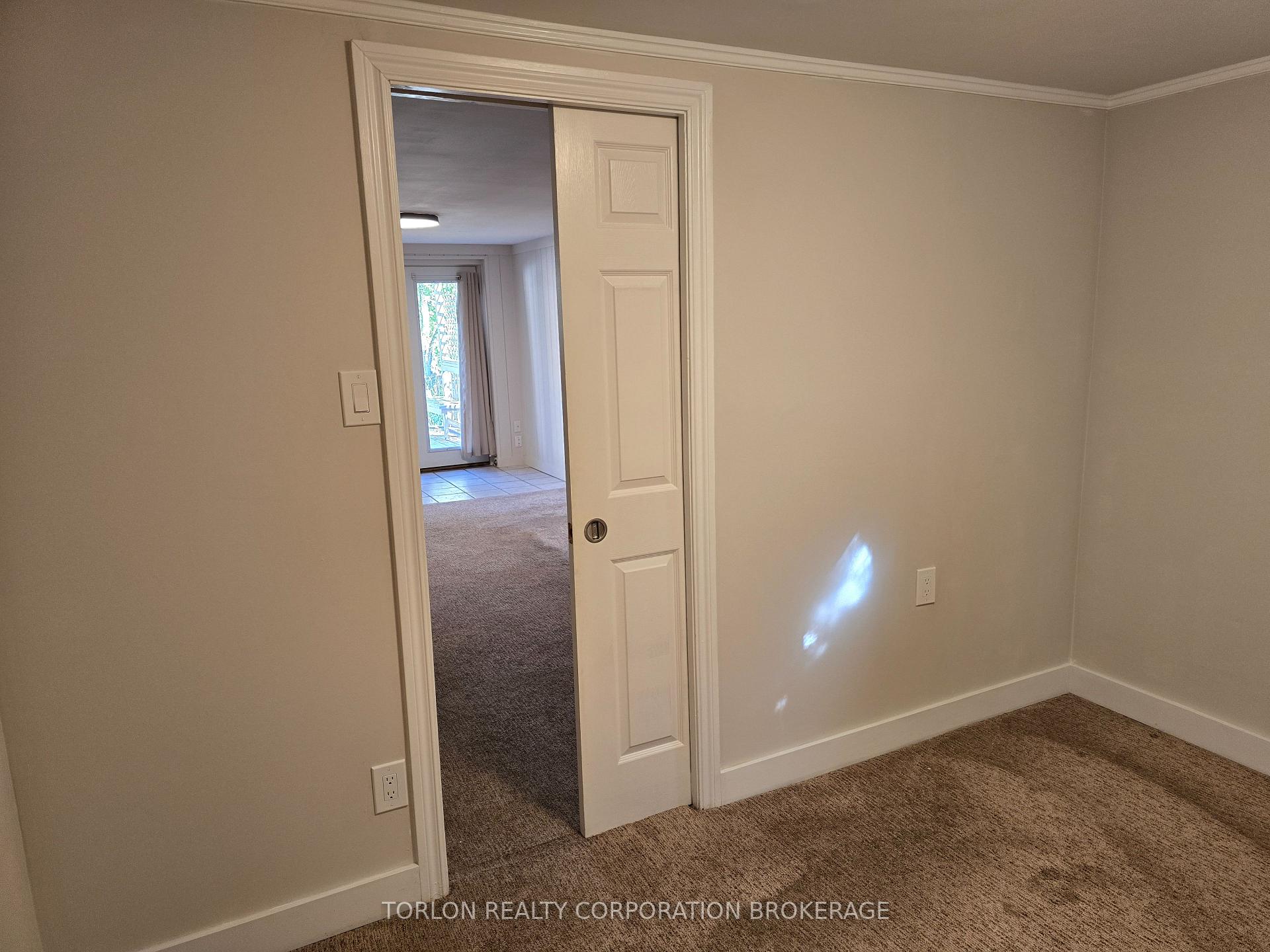 Photo 27 of Unit Basement, 33 Browning Trail, Barrie, Letitia Heights — HOMEH