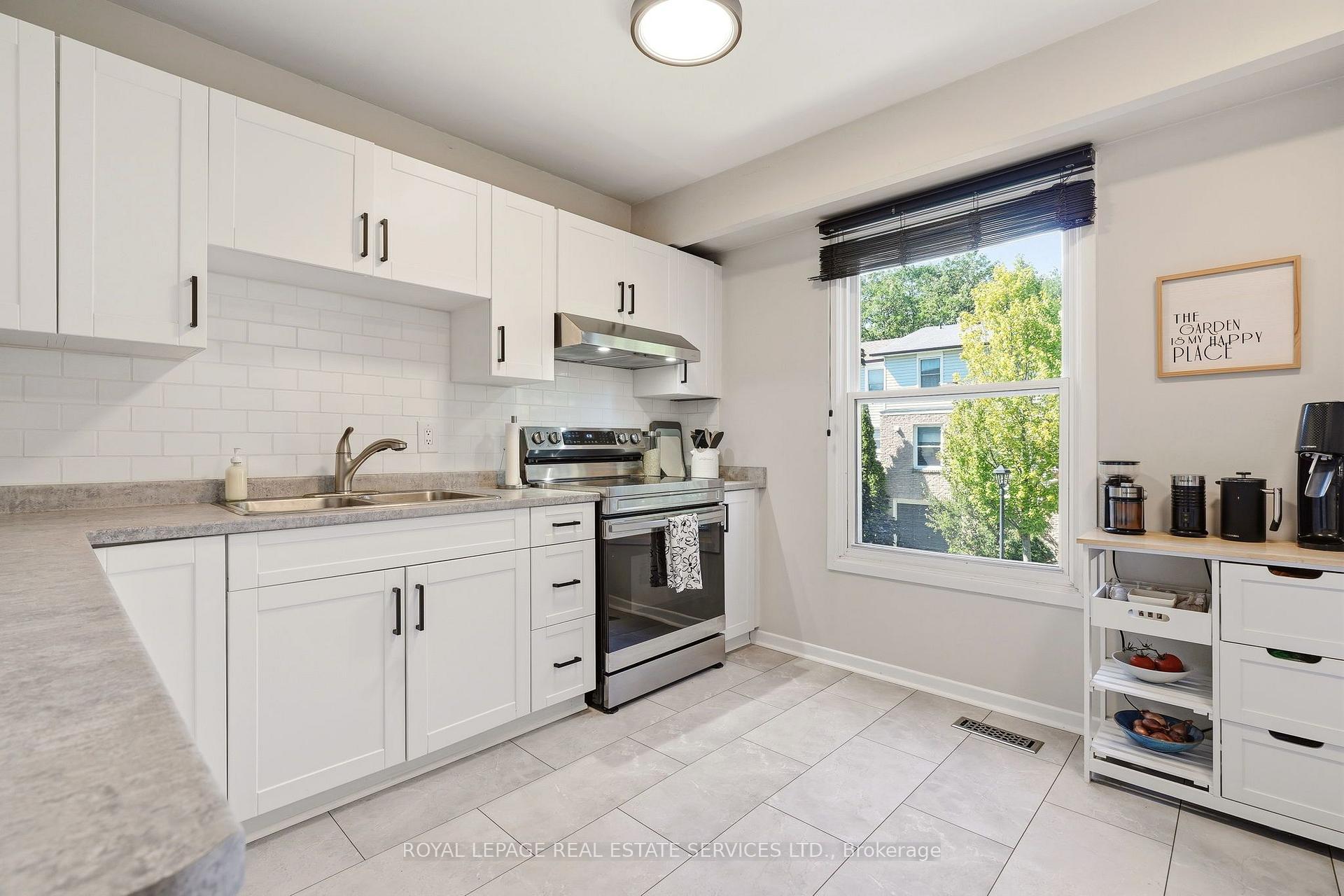 Photo 12 of Unit 146, 2440 Bromsgrove Road, Mississauga, Clarkson — HOMEH