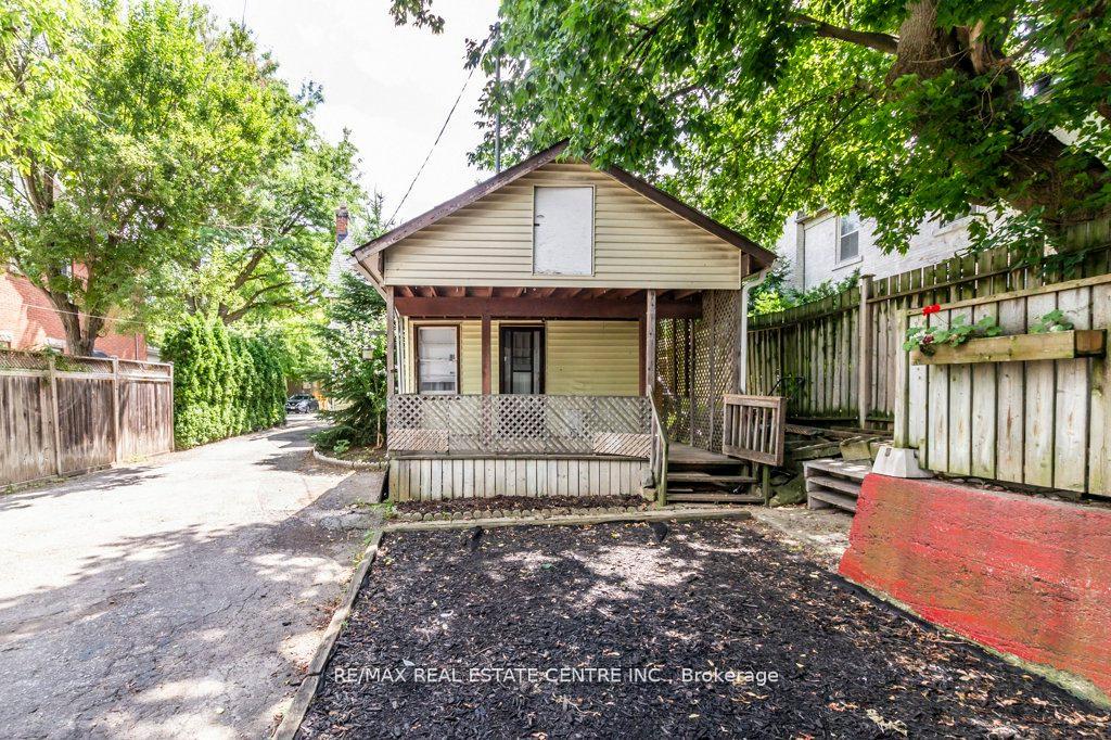 Photo 7 of 215-217 Queen Street, Milton, Old Milton — HOMEH