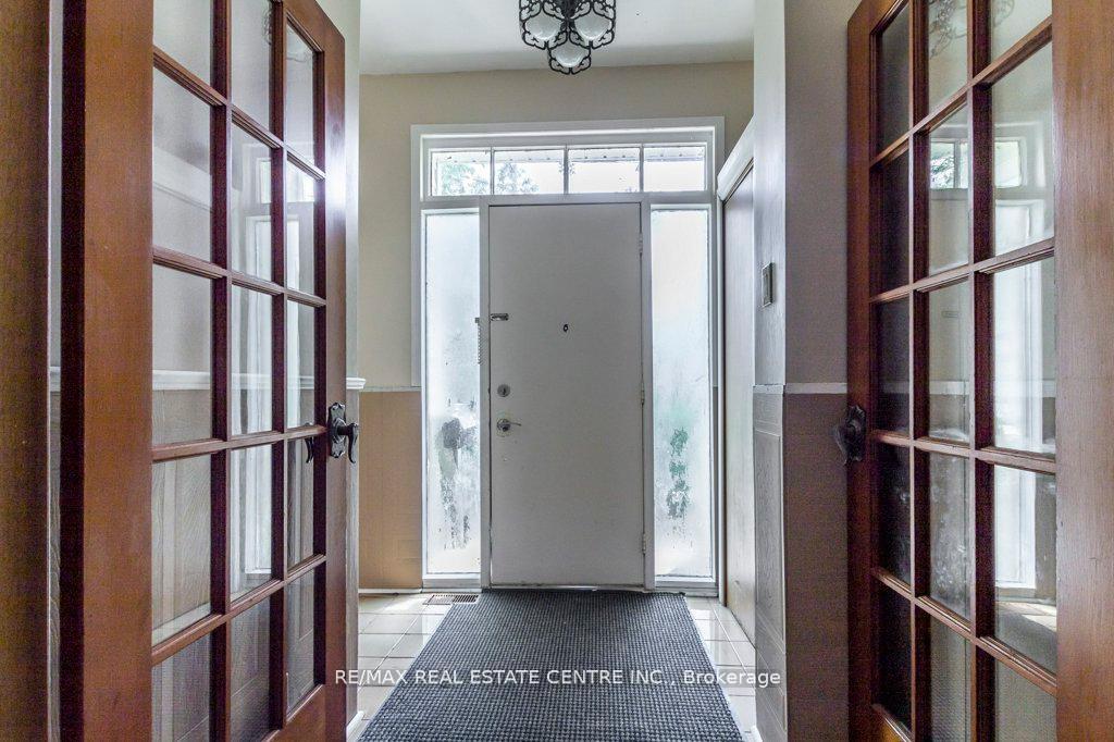 Photo 10 of 215-217 Queen Street, Milton, Old Milton — HOMEH