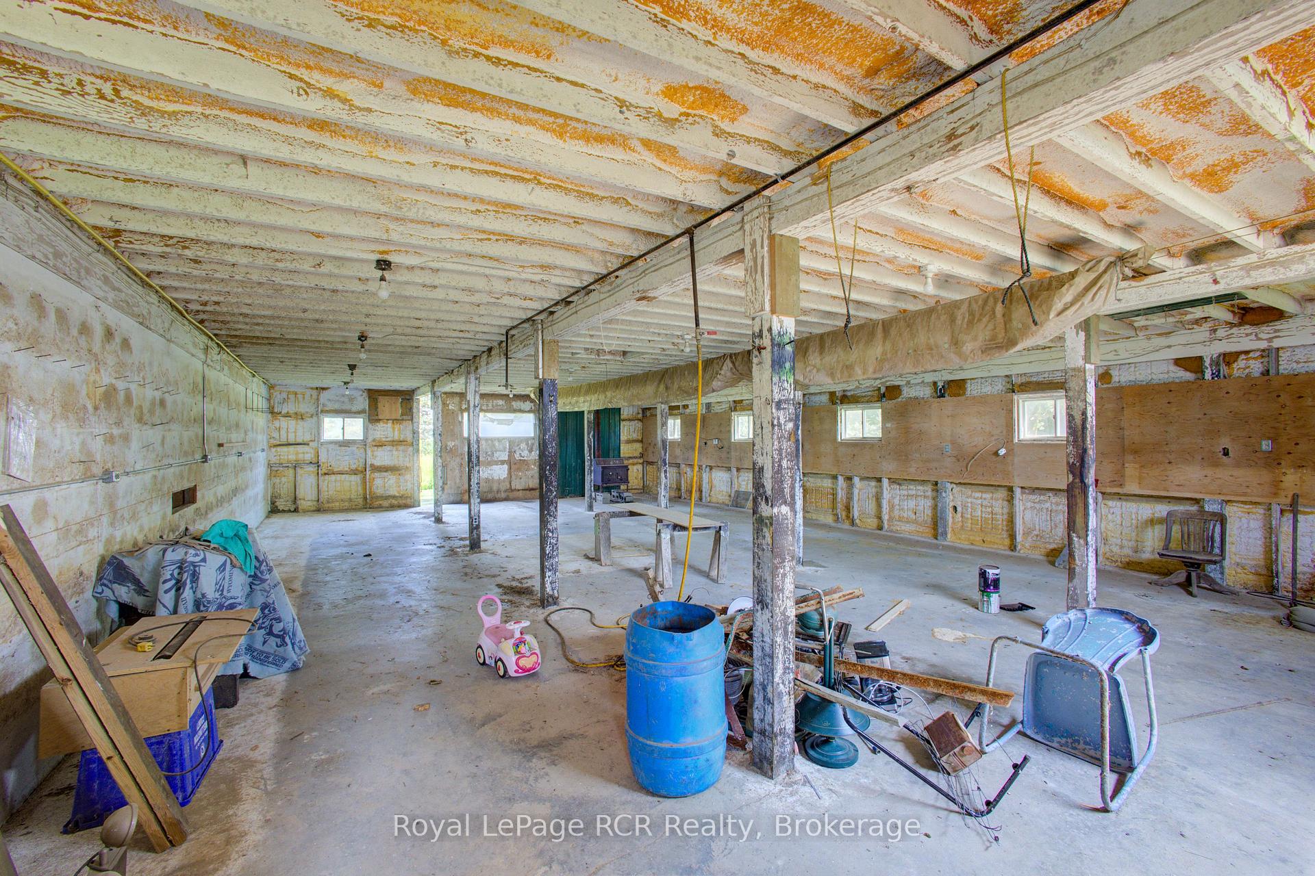 Photo 33 of 7120 Sixth Line, Centre Wellington, Rural Centre Wellington East — HOMEH