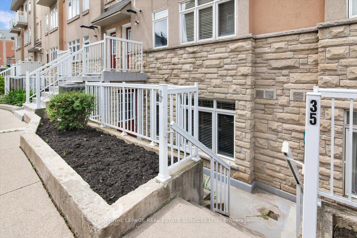 Photo 2 of Unit 36, 30 Turntable Crescent, Toronto, Dovercourt-Wallace Emerson-Junction — HOMEH