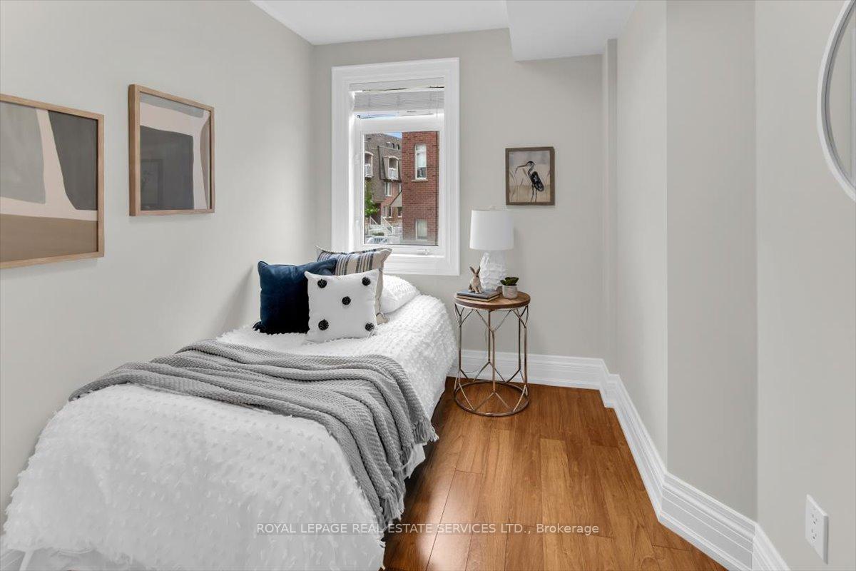 Photo 19 of Unit 36, 30 Turntable Crescent, Toronto, Dovercourt-Wallace Emerson-Junction — HOMEH