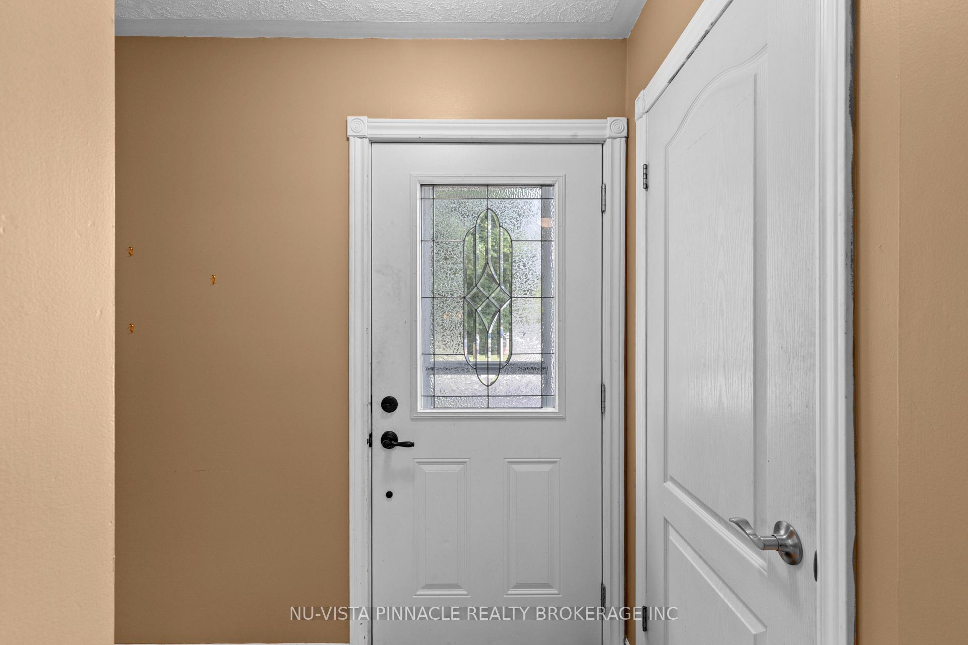 Photo 5 of 71 Melanie Drive, Aylmer — HOMEH