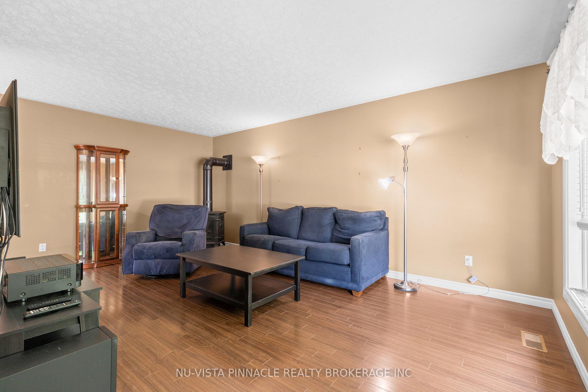 Photo 7 of 71 Melanie Drive, Aylmer — HOMEH
