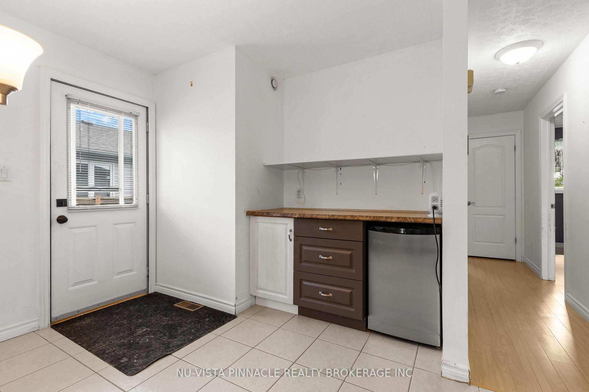 Photo 15 of 71 Melanie Drive, Aylmer — HOMEH