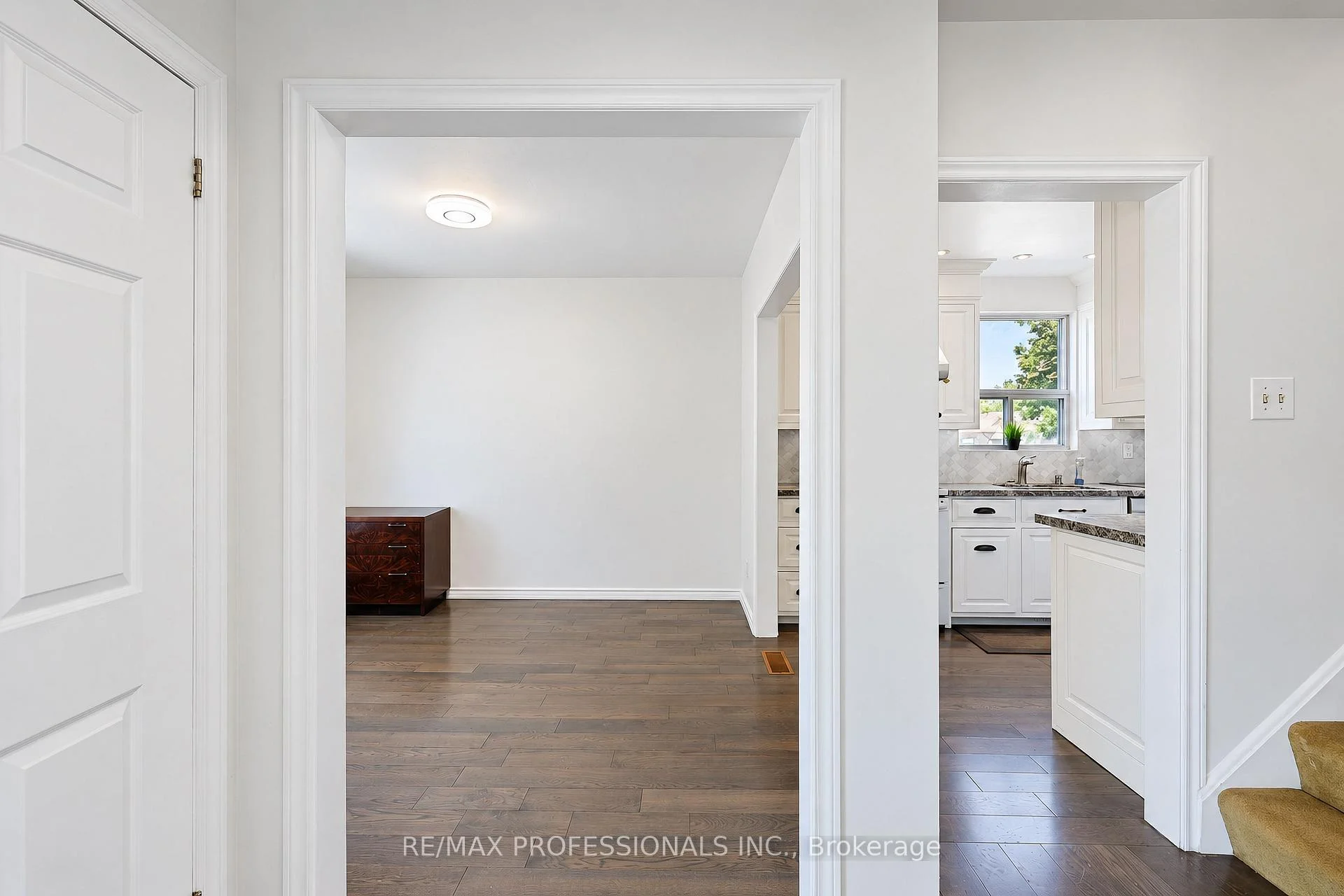 Photo 22 of Unit Main, 145 Yorkview Drive, Etobicoke, Stonegate-Queensway — HOMEH