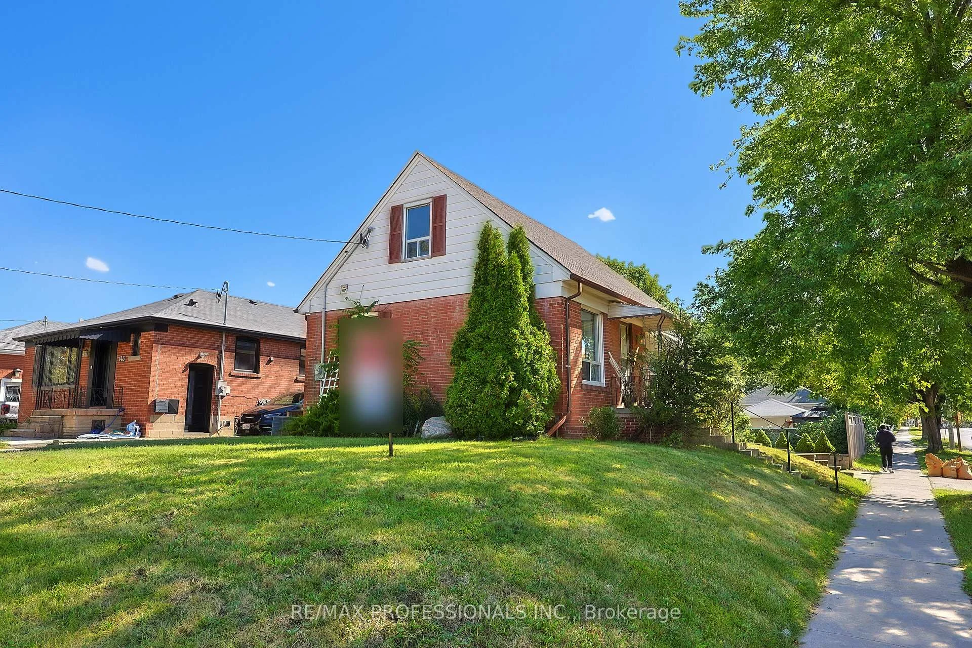 Photo 46 of Unit Main, 145 Yorkview Drive, Etobicoke, Stonegate-Queensway — HOMEH
