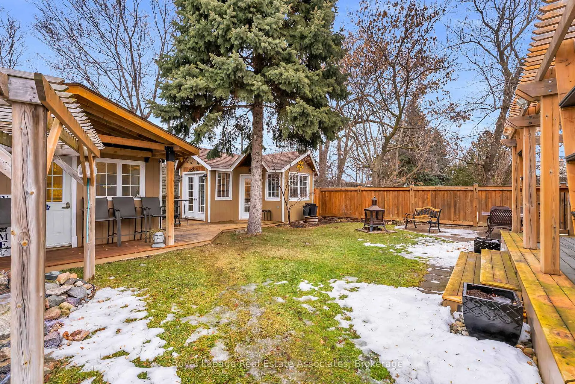 Photo 25 of 129 Raylawn Crescent, Halton Hills, Georgetown — HOMEH