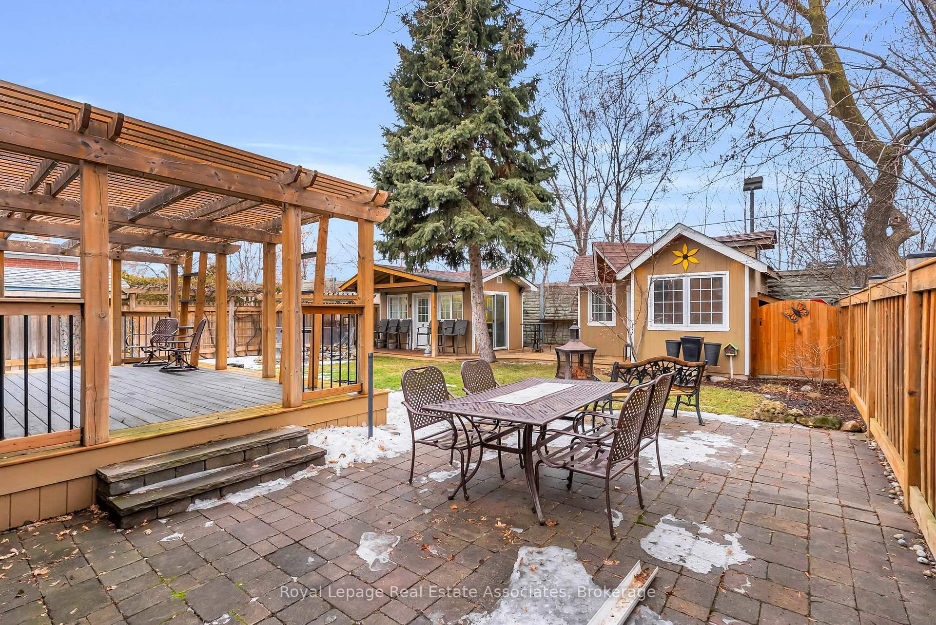Photo 26 of 129 Raylawn Crescent, Halton Hills, Georgetown — HOMEH