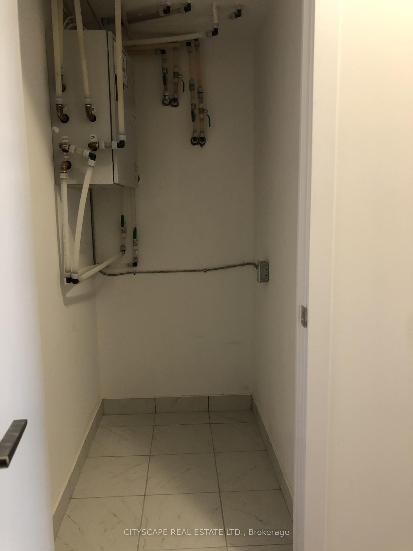 Photo 7 of Unit 615, 2433 Dufferin Street, North York, Briar Hill-Belgravia — HOMEH